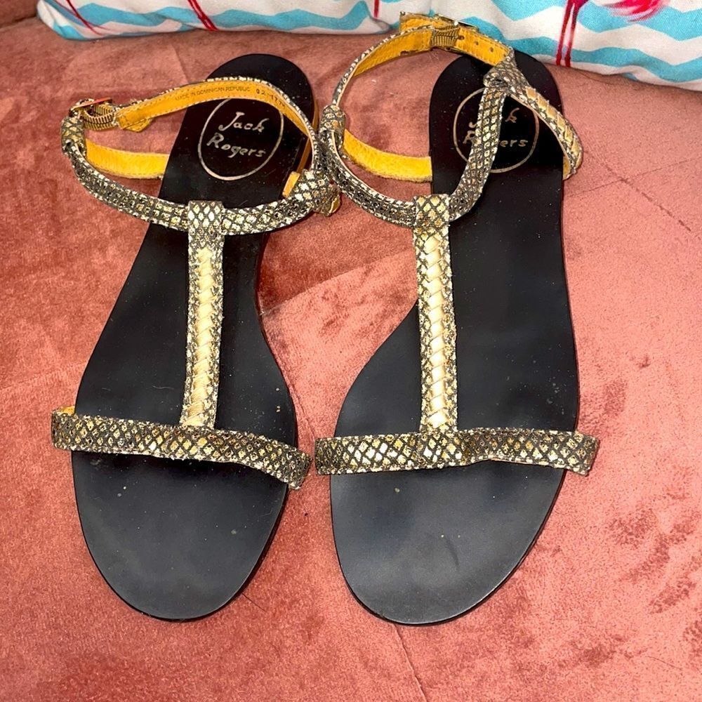 Jack Rogers Womens Shoes Size 7 Cheney T Strap Metallic Sandals Gold